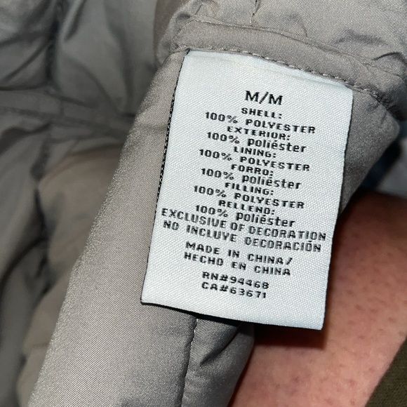 NAUTICA Men's Jacket Medium BLACK Water Resistant Lightweight Puffed size Medium - Picture 10 of 10